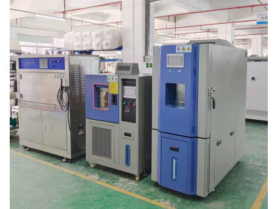 紫外线老化箱出口印度卡塔尔客户公司